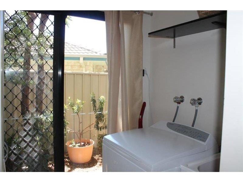 6 Arakoon Ct, Yamba NSW 2464