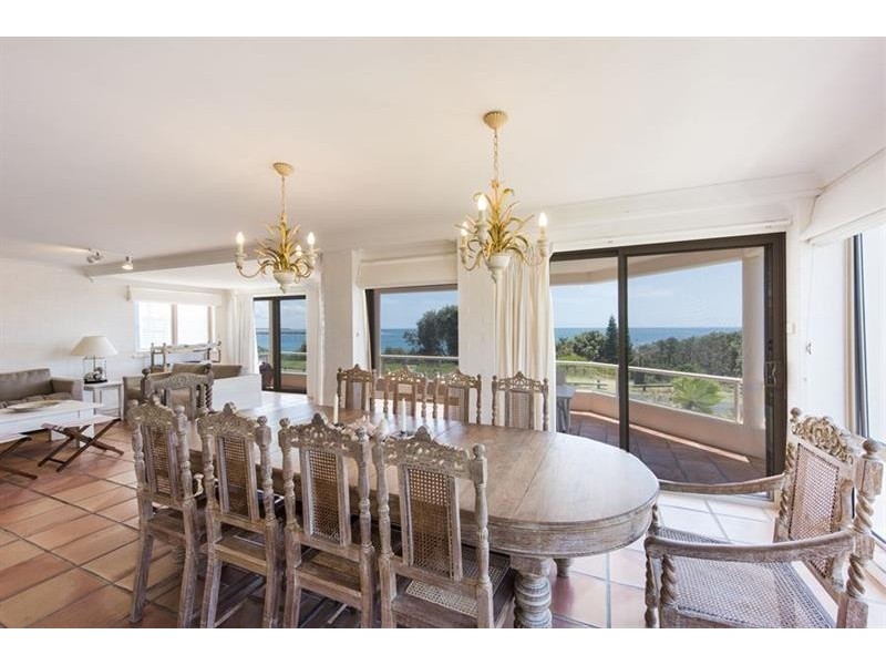 21 Ocean St, Yamba NSW 2464