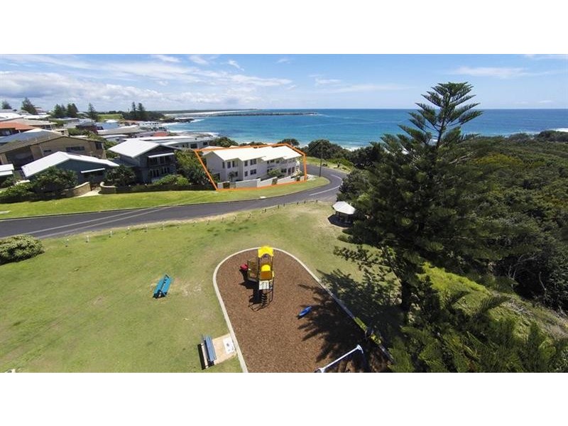 21 Ocean St, Yamba NSW 2464