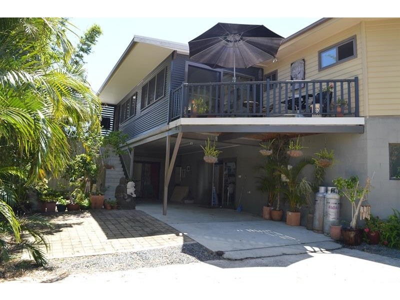 1 Little High St, Yamba NSW 2464