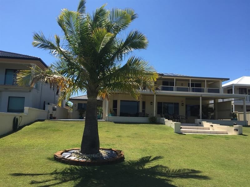 46 Palm Tce, Yamba NSW 2464