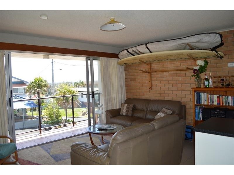 6/12 Clarence St, Yamba NSW 2464