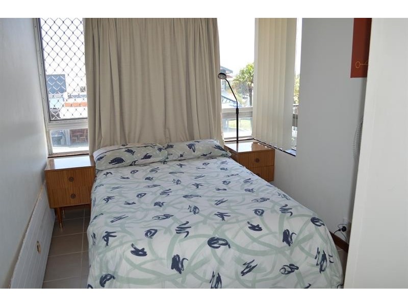 6/12 Clarence St, Yamba NSW 2464