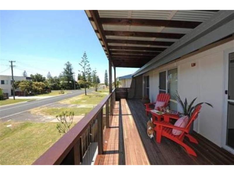 1/75 Yamba St, Yamba NSW 2464