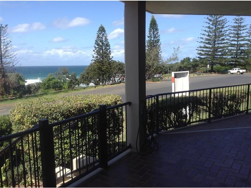 1/1 Pippi St, Yamba NSW 2464