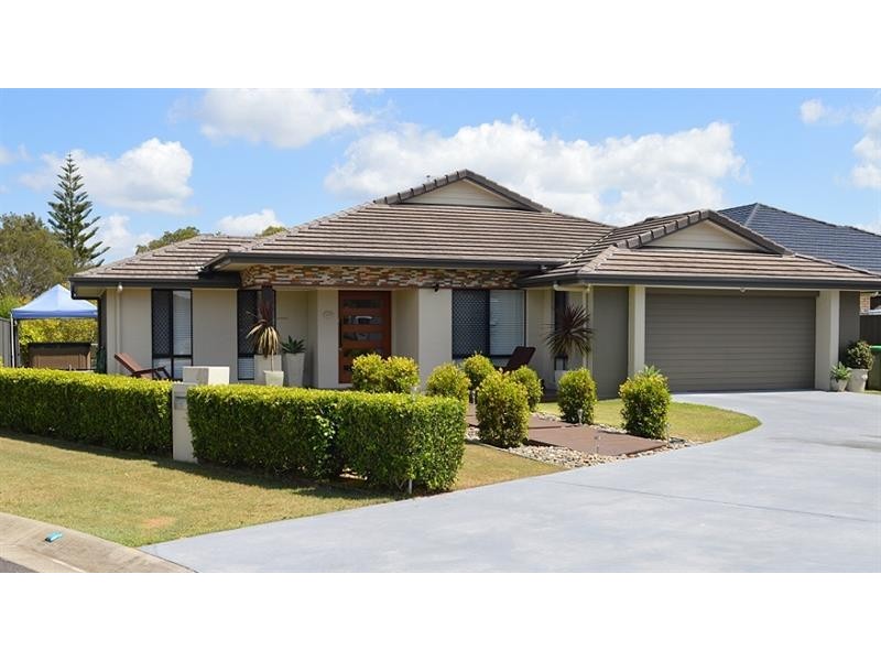 49 William Ave, Yamba NSW 2464