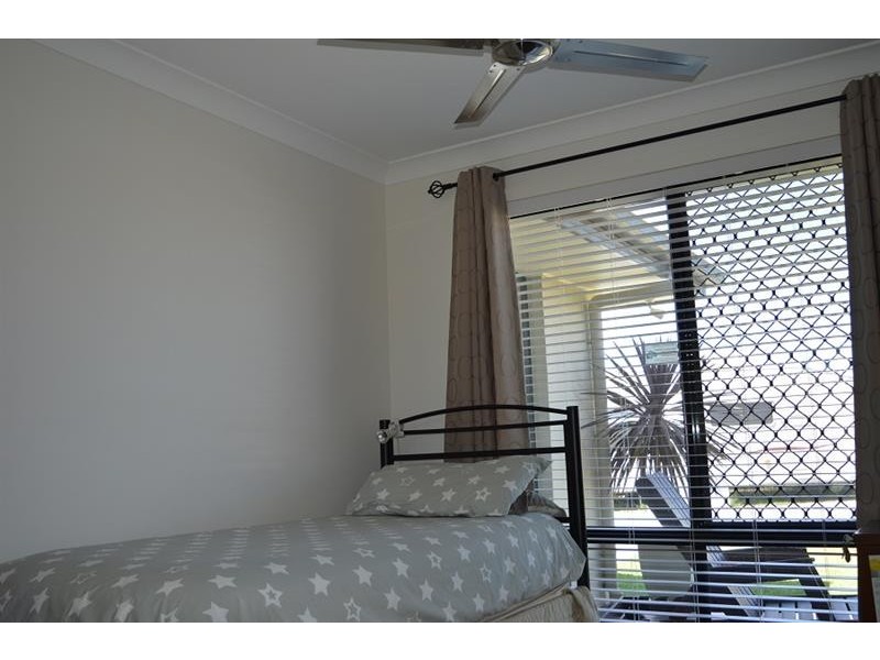 49 William Ave, Yamba NSW 2464