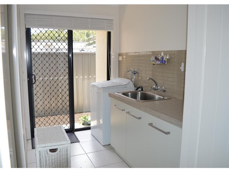 49 William Ave, Yamba NSW 2464