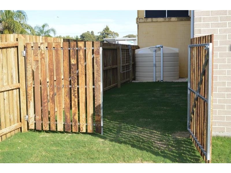 1/75 Park Ave, Yamba NSW 2464