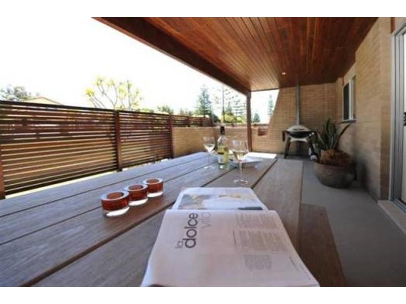 1/75 Yamba St, Yamba NSW 2464