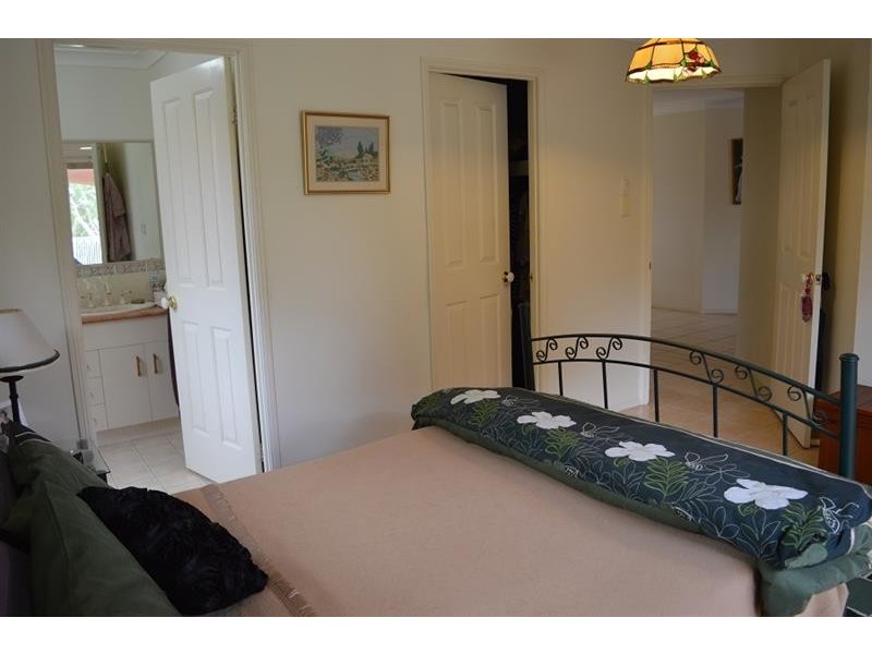 37 Osprey Dr, Yamba NSW 2464