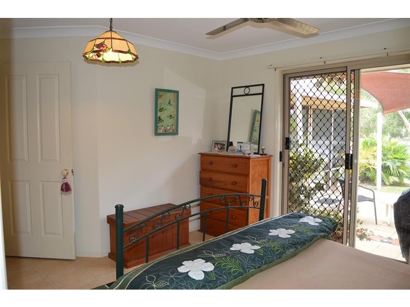 37 Osprey Dr, Yamba NSW 2464