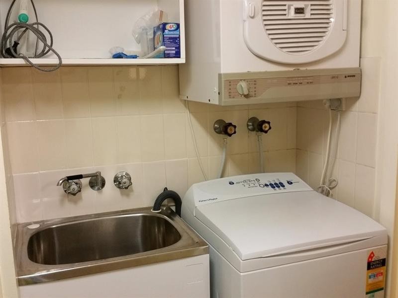 1/3 Queen St, Yamba NSW 2464