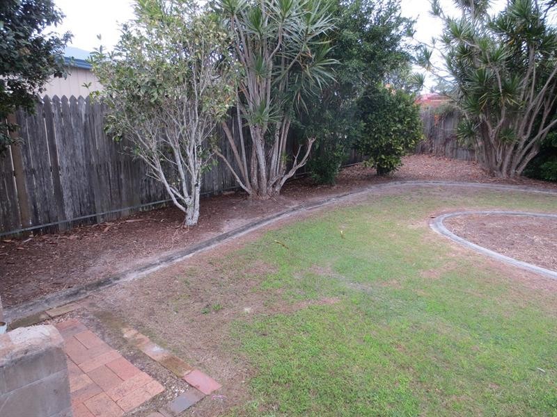 7 Plover Cl, Yamba NSW 2464