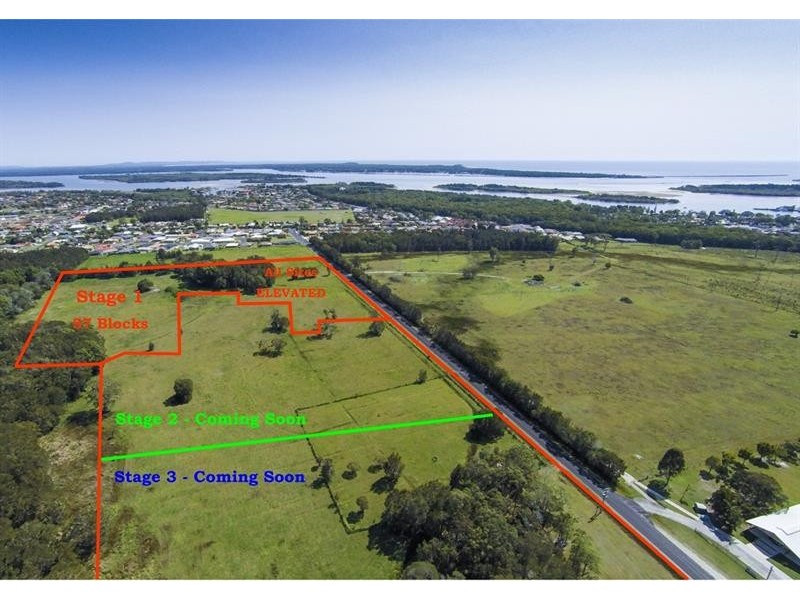 22 Carrs Drive, Yamba NSW 2464