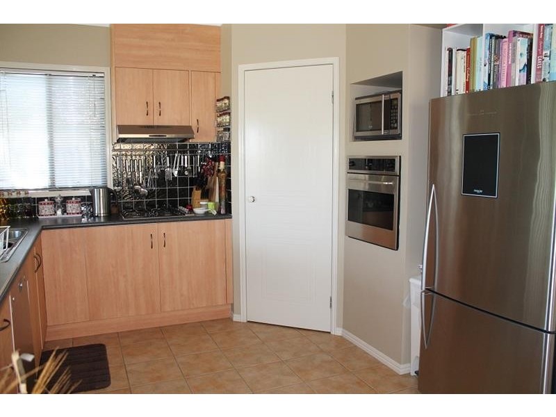 6 Arakoon Ct, Yamba NSW 2464