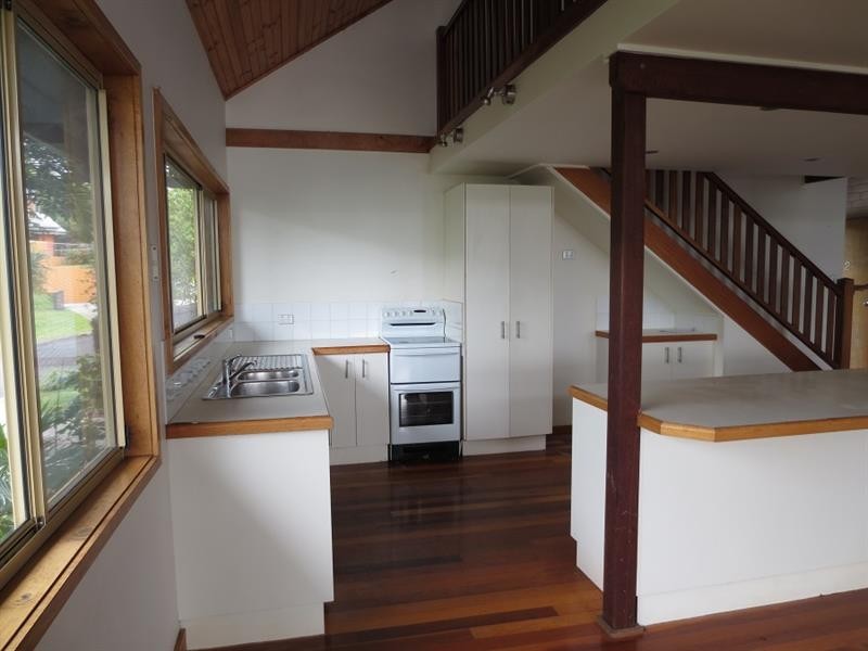 2/8 Bay St, Angourie NSW 2464