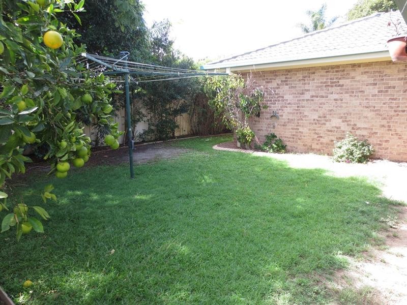 38 Harold Tory Dr, Yamba NSW 2464