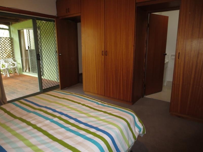 2/41 Clarence St, Yamba NSW 2464