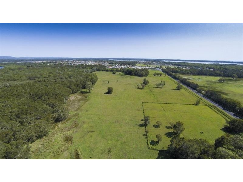 Lot 101-22 Carrs Dr, Yamba NSW 2464