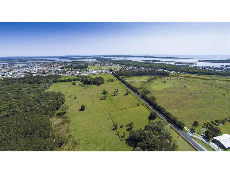 Lot 101-22 Carrs Dr, Yamba NSW 2464