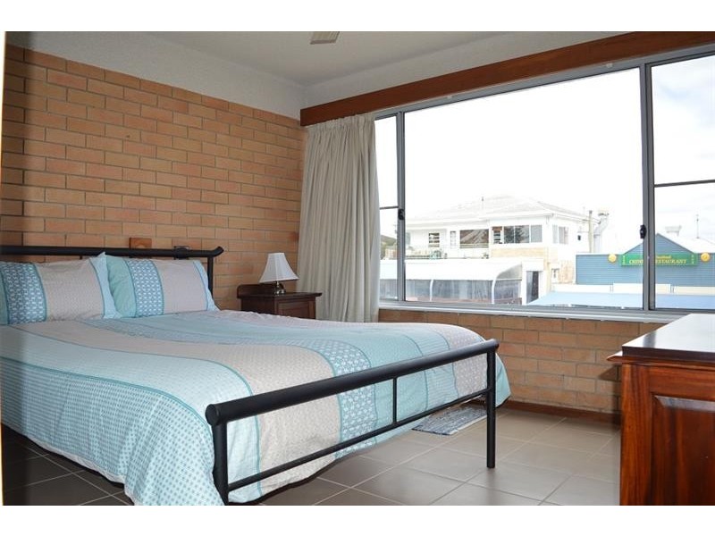 6/12 Clarence St, Yamba NSW 2464