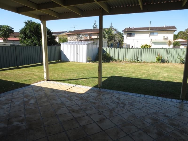 18 Cook St, Yamba NSW 2464