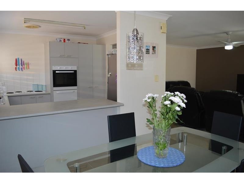 1/65 Osprey Dr, Yamba NSW 2464