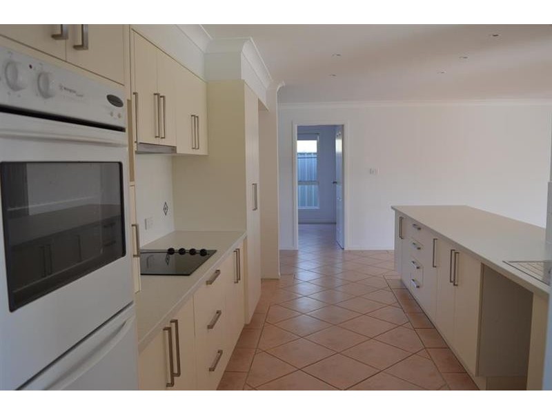 5 Abelia Ave, Yamba NSW 2464