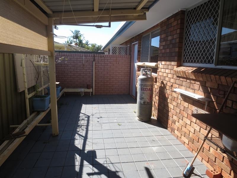 1/23 Casuarina Cl, Yamba NSW 2464