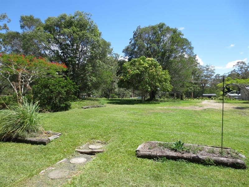 35 Old Woombah Rd, Woombah NSW 2469