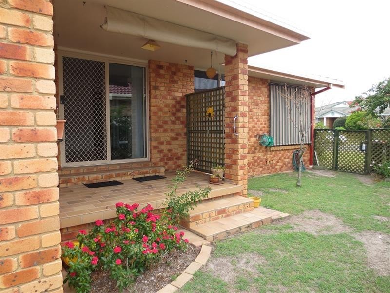 1/20 Melaleuca Dr, Yamba NSW 2464