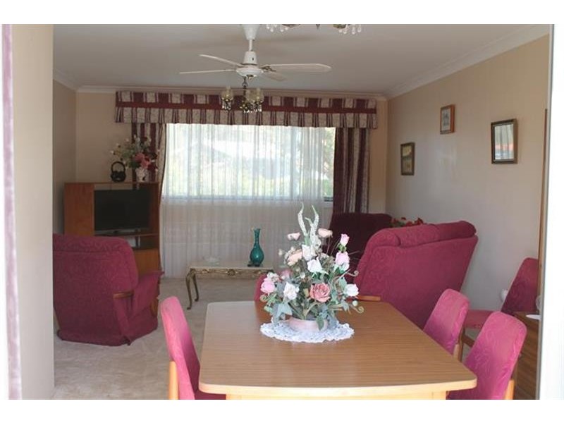 36 Coonawarra Ct, Yamba NSW 2464