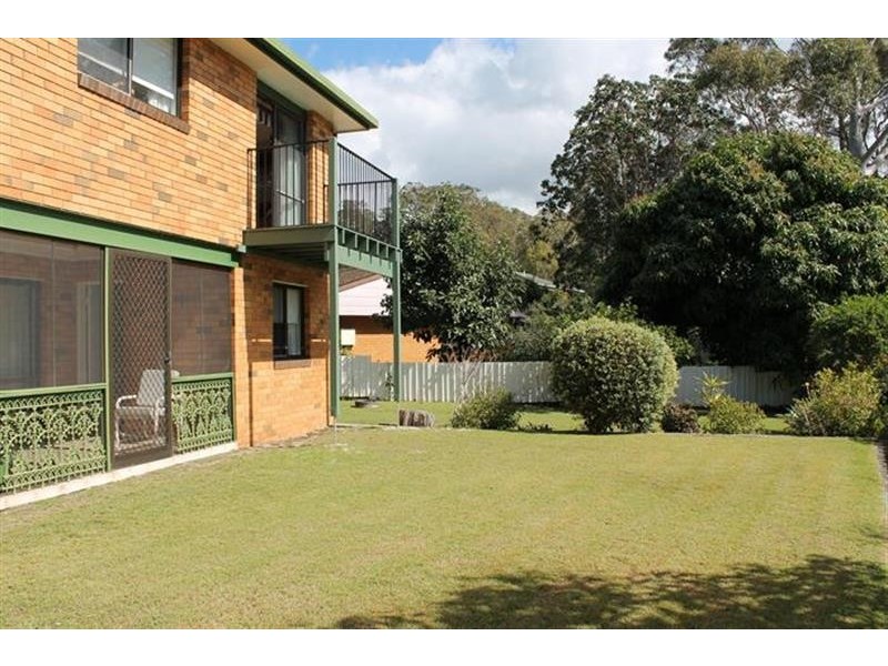 36 Coonawarra Ct, Yamba NSW 2464