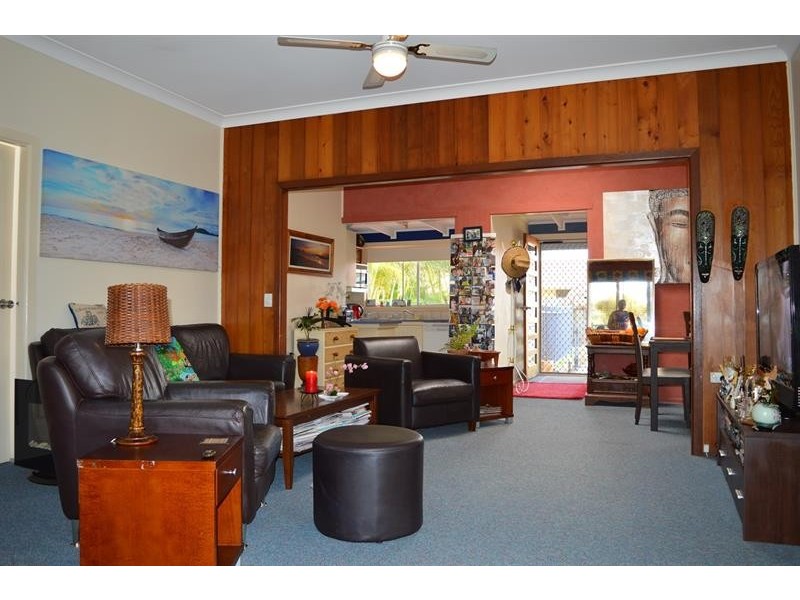 101 Yamba Rd, Yamba NSW 2464