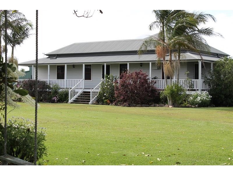 114 River Rd, Palmers Island NSW 2463