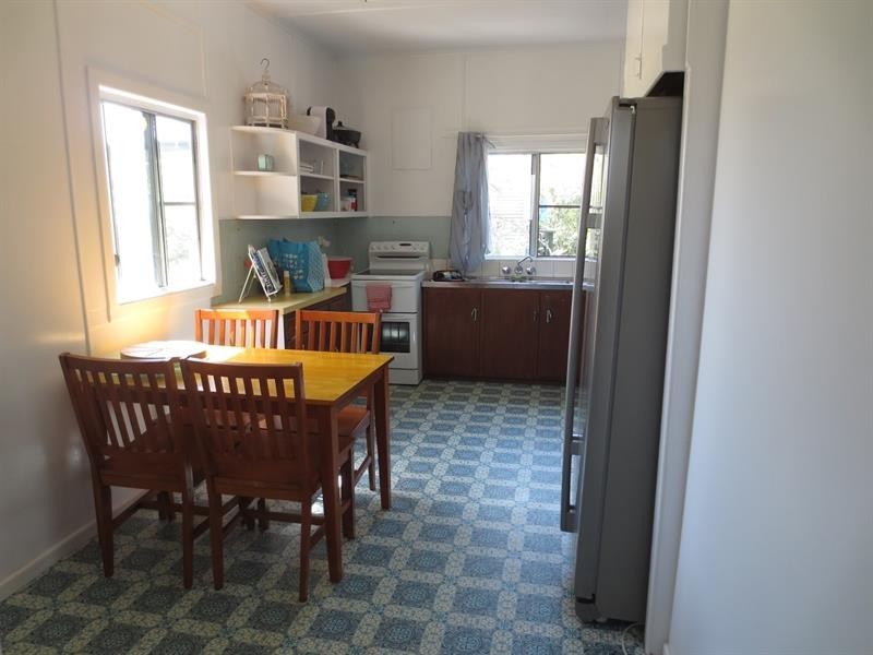 8 Poinsettia Cres, Brooms Head NSW 2463