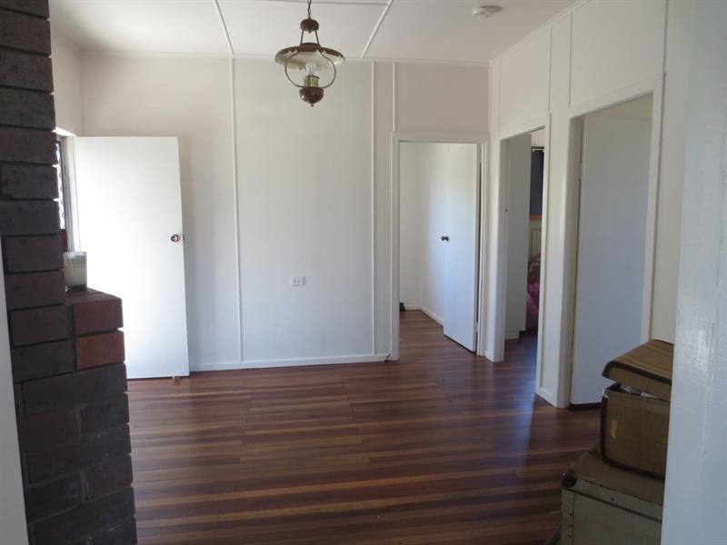 8 Poinsettia Cres, Brooms Head NSW 2463