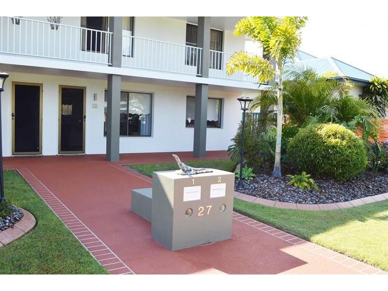 2/27 Loxton Ave, Iluka NSW 2466