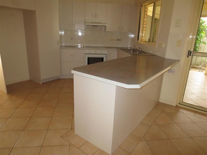 26 Treelands Dr, Yamba NSW 2464