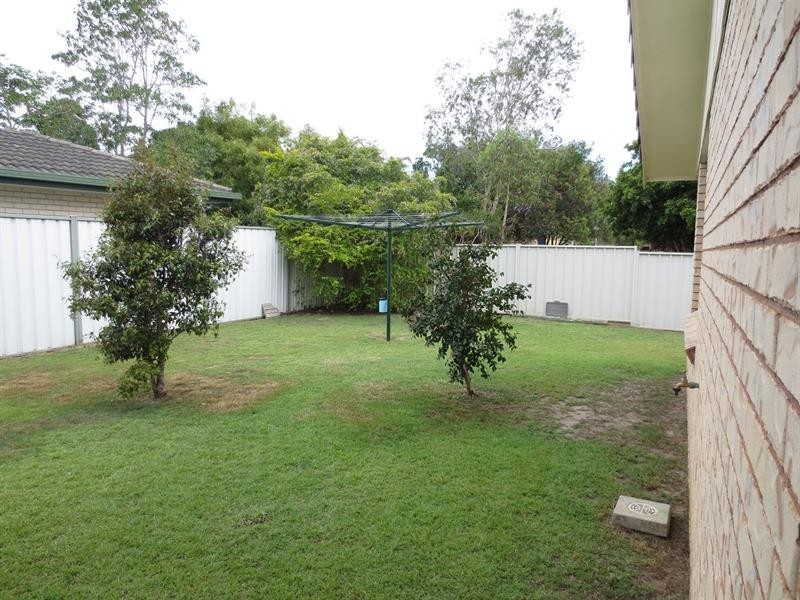 26 Treelands Dr, Yamba NSW 2464