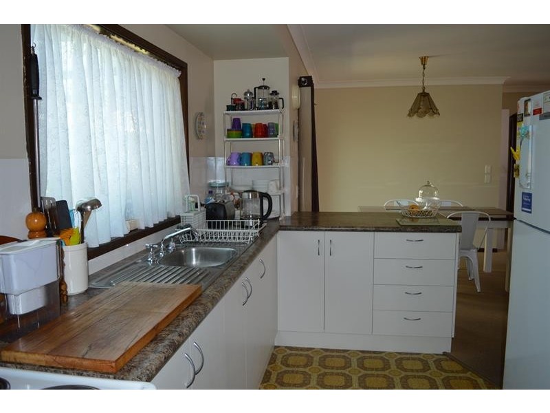 1/6 Roseland Ave, Yamba NSW 2464