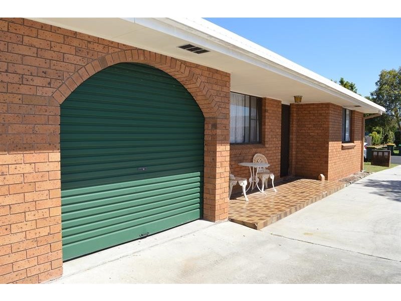 1/6 Roseland Ave, Yamba NSW 2464