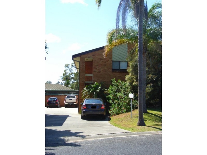 4/2 Waratah Ave, Yamba NSW 2464