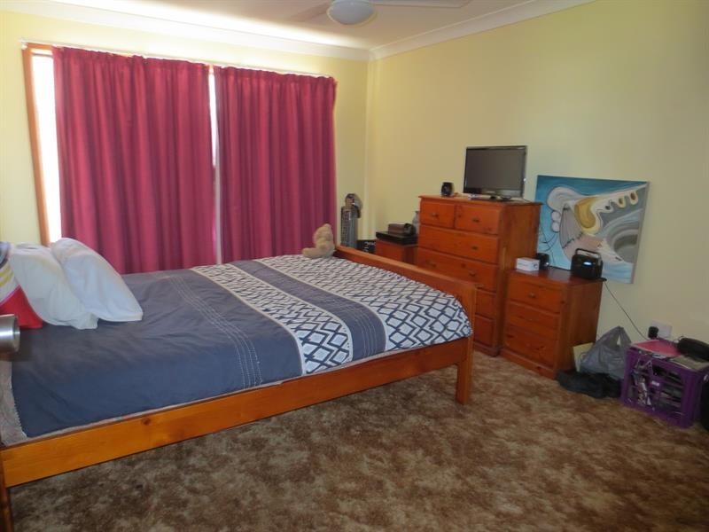 4/2 Waratah Ave, Yamba NSW 2464