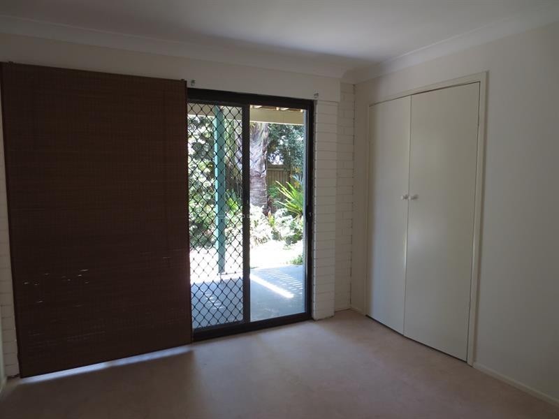 4 Endeavour St, Yamba NSW 2464