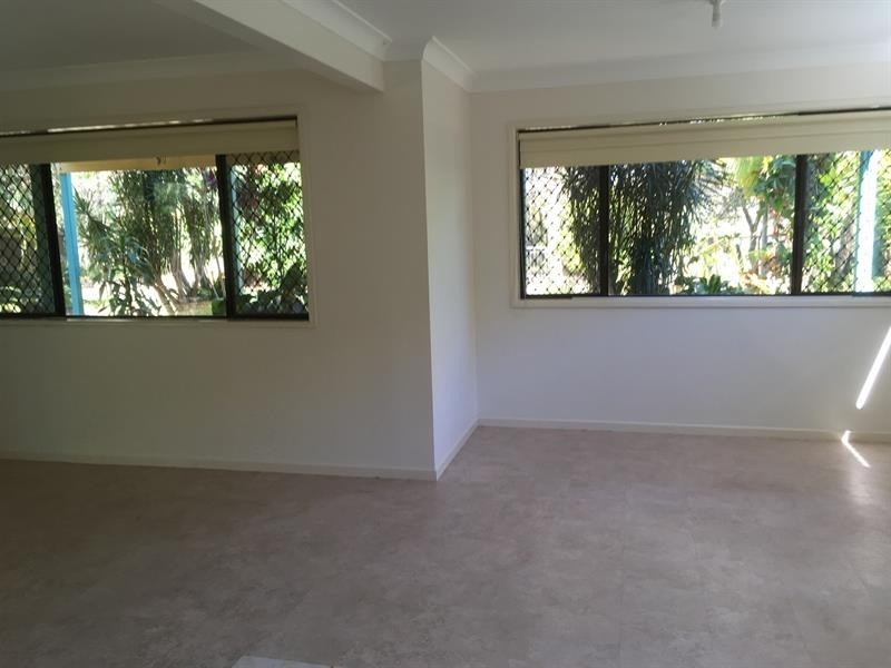 4 Endeavour St, Yamba NSW 2464