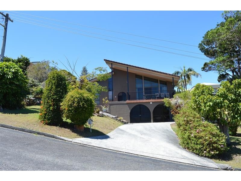 4 Wooli St, Yamba NSW 2464