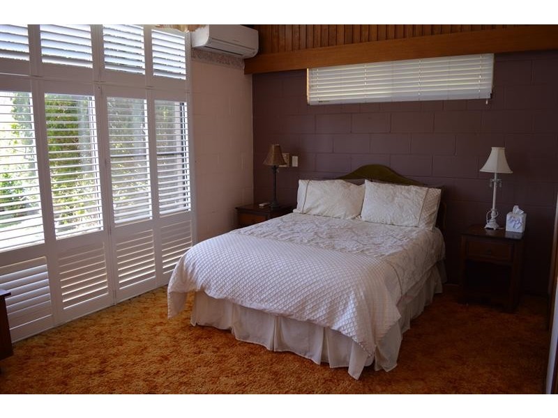 4 Wooli St, Yamba NSW 2464