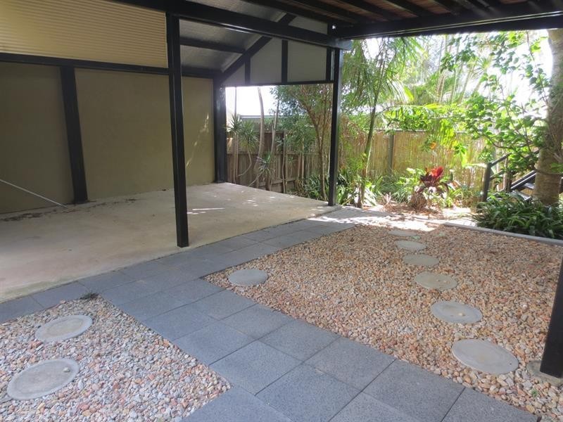12 Angourie St, Angourie NSW 2464